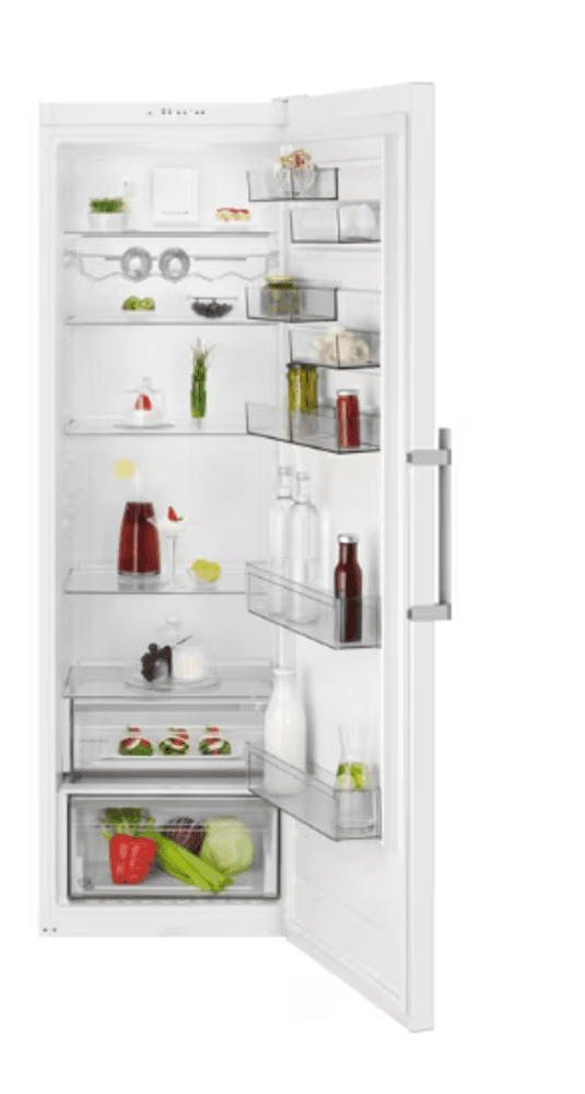 Aeg frittstående kjøleskap i hvit 186 cm RKE638E6MW
