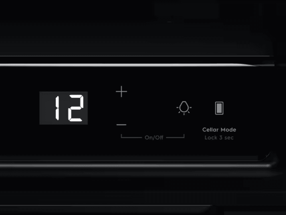 Electrolux 700 integrert vinskap 18 flasker 81.8 cm EWUS018B7B 923421260